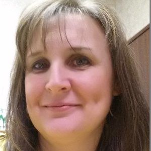 Meet your Posher, Connie